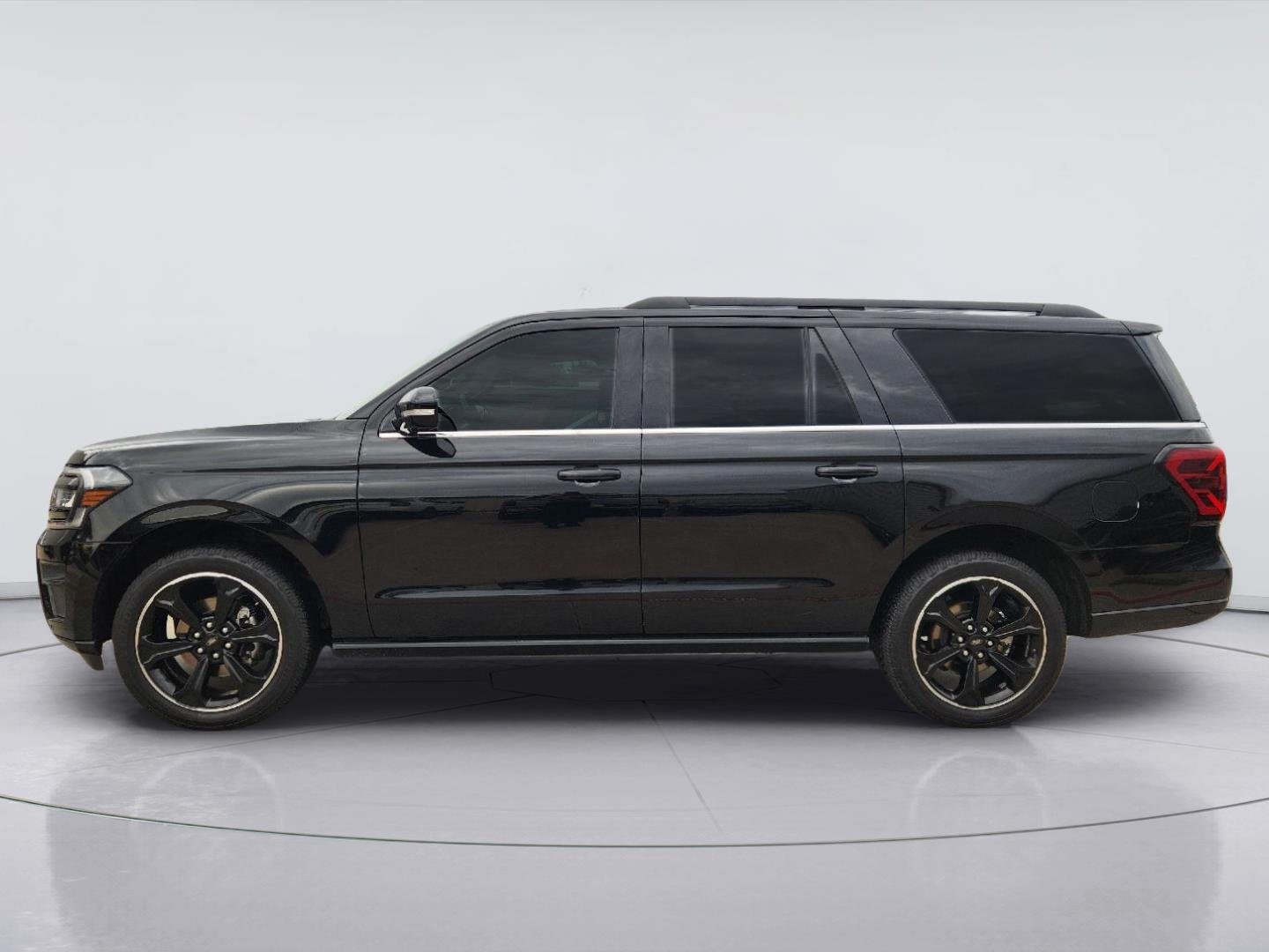 2022 Ford Expedition Max photo 4 of 35