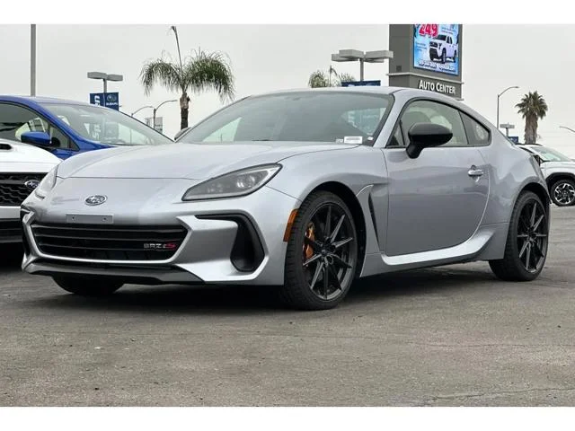 New 2026 ICE SILVER METALLIC Subaru tS image 33