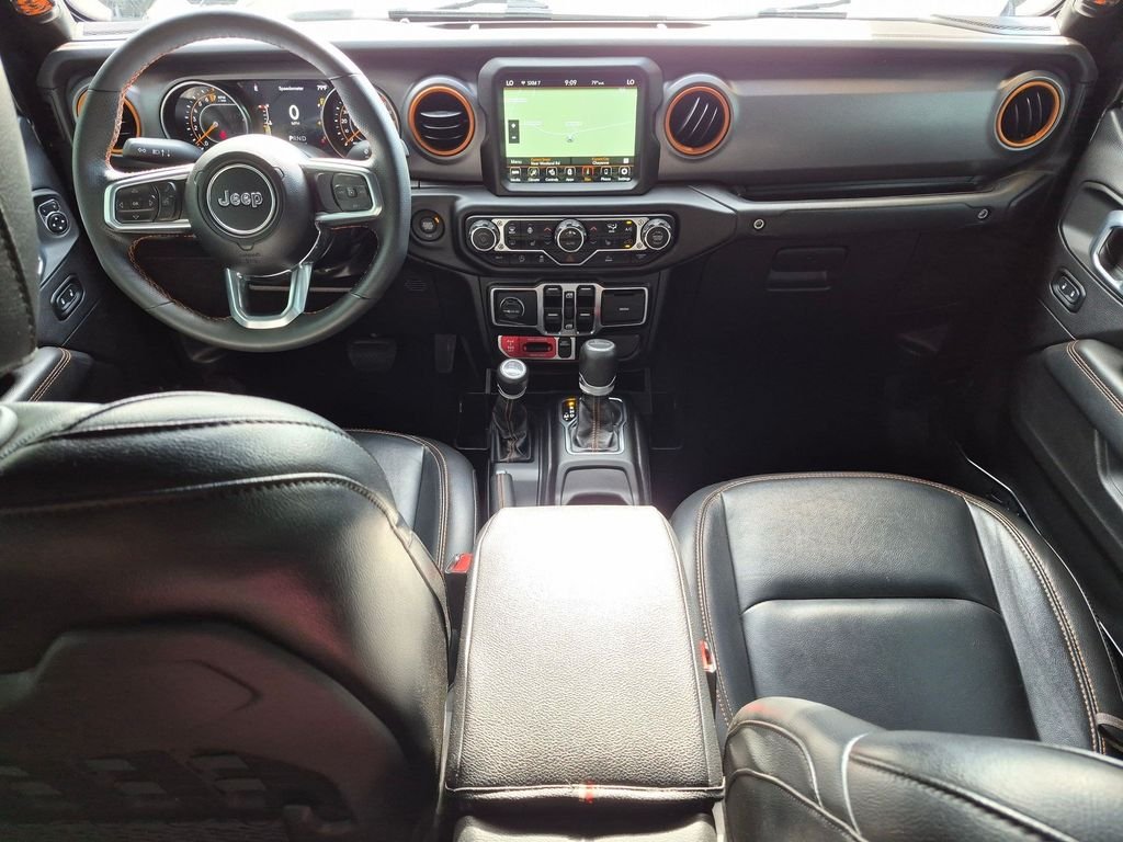 Certified Used 2023 Black Clearcoat Jeep Mojave image 18