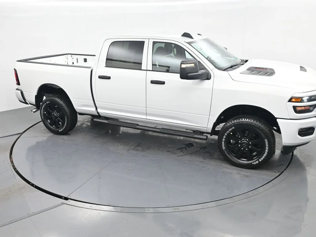 New 2026 Bright White Clear-Coat Exterior Paint RAM  image 28