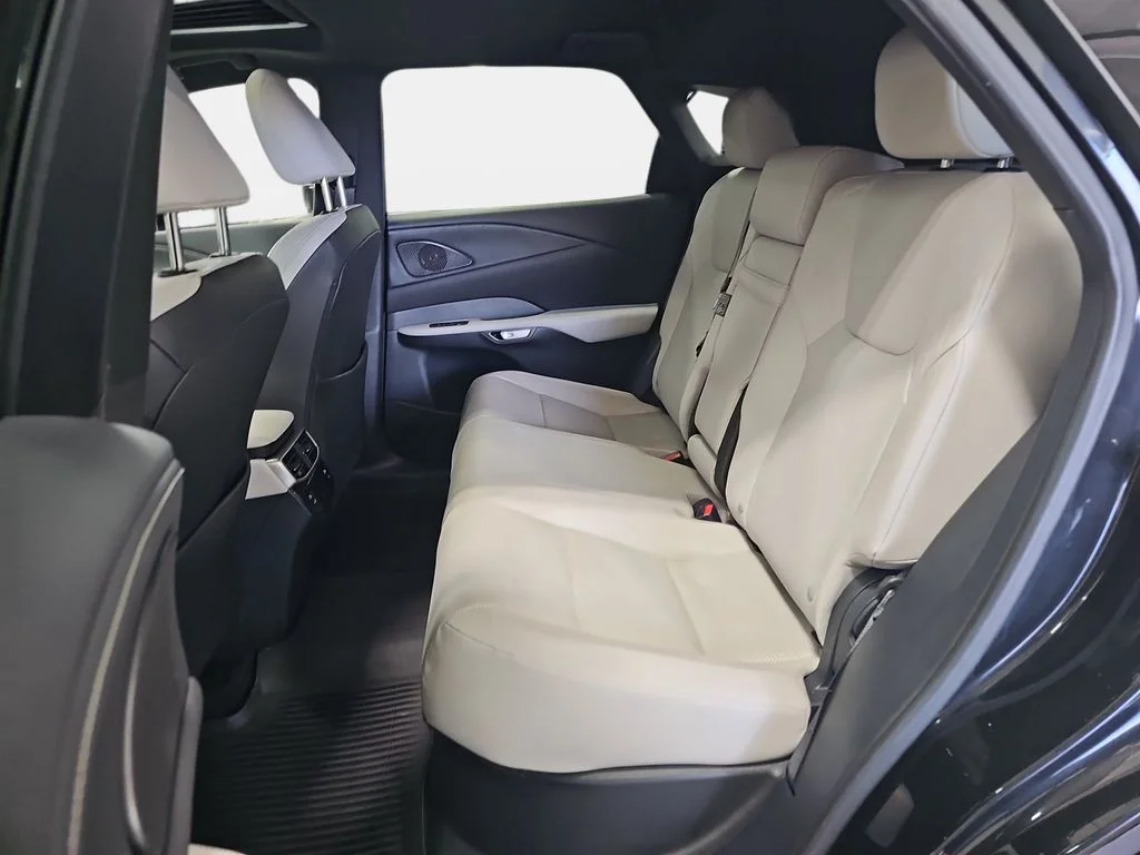 Used 2023 Black Lexus 350 Premium image 12