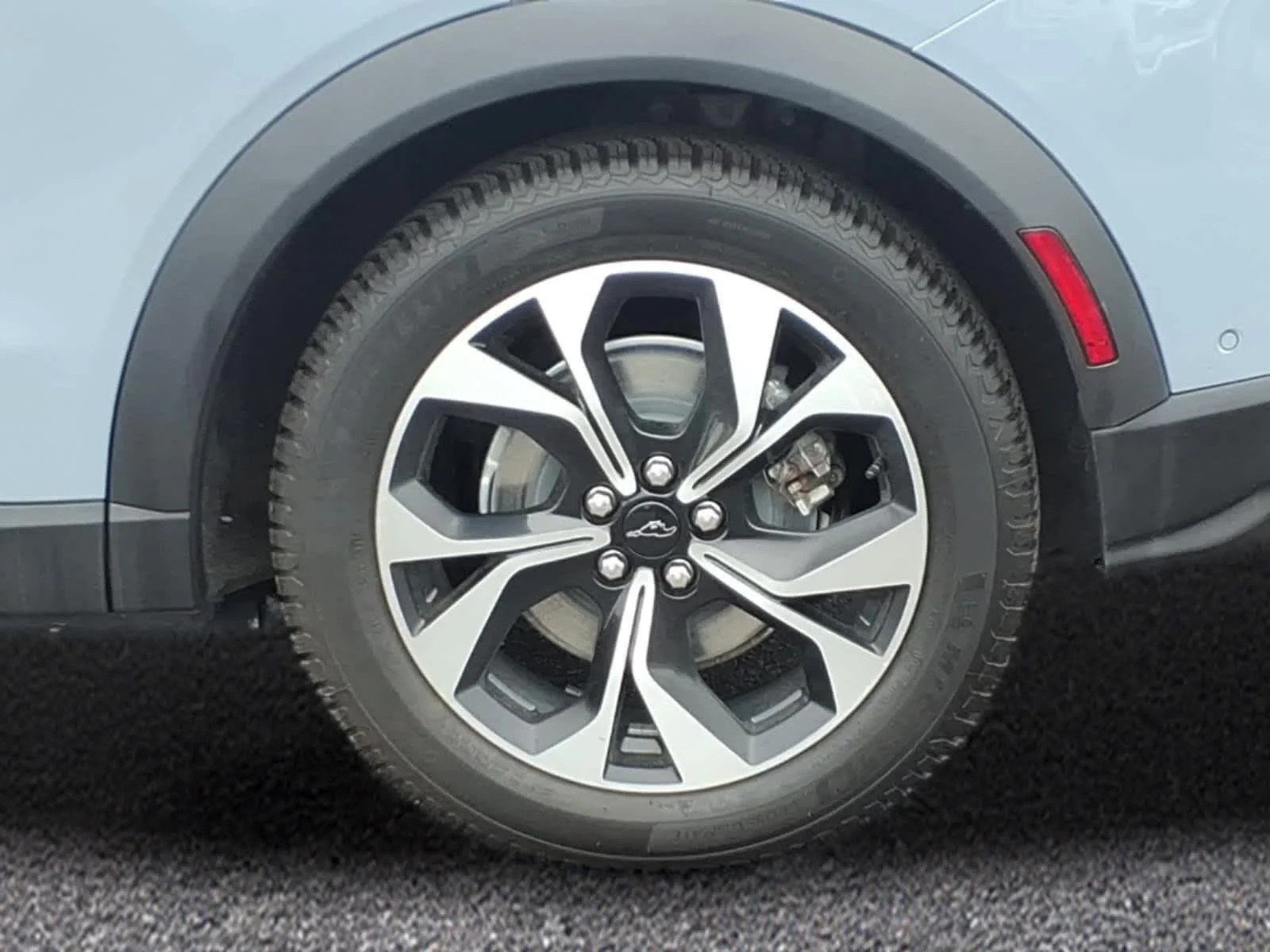 Used 2024 Glacier Gray Metallic TriCoat Ford Select image 4