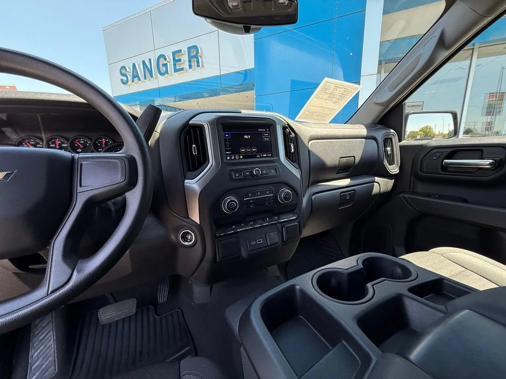 Used 2024 Black Chevrolet Custom image 22