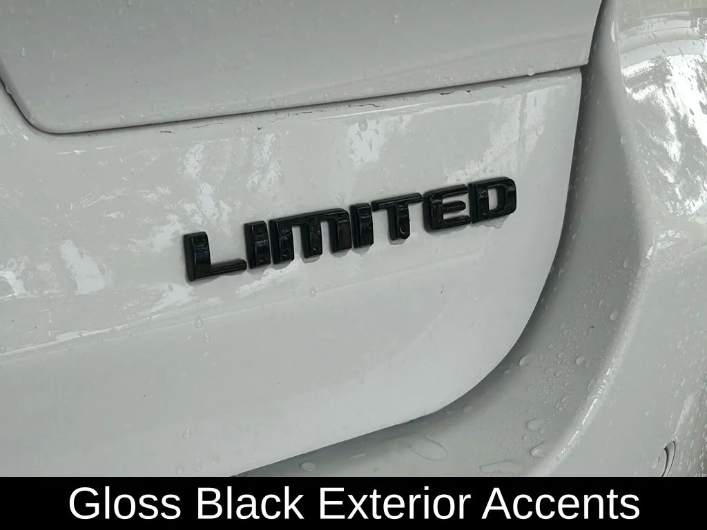 Used 2024 White Jeep Limited image 18