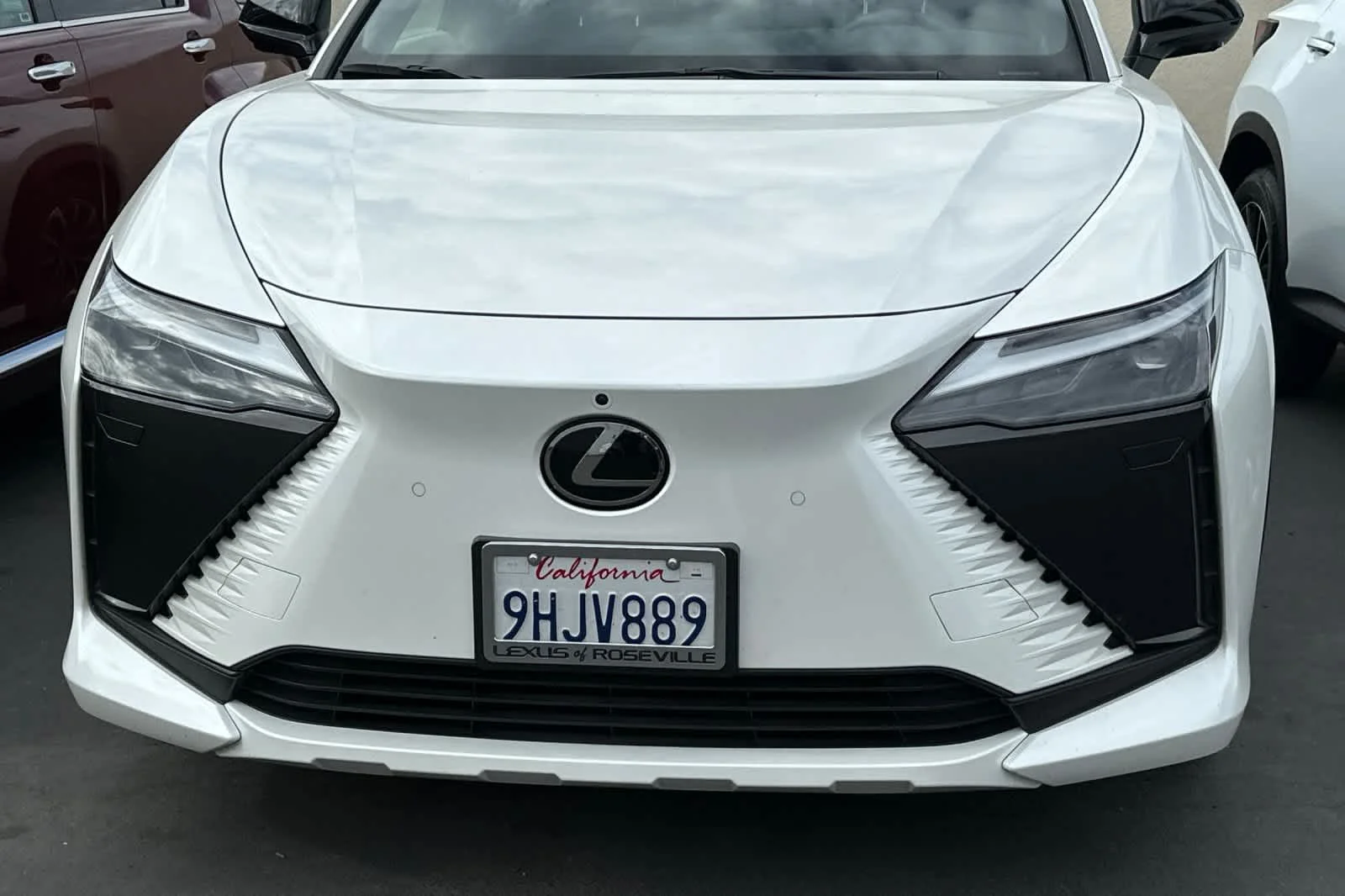 Used 2023 Eminent White Pearl Lexus Premium image 9