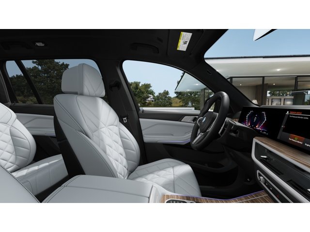 New 2027 Brooklyn Grey Metallic BMW X7 40i image 9
