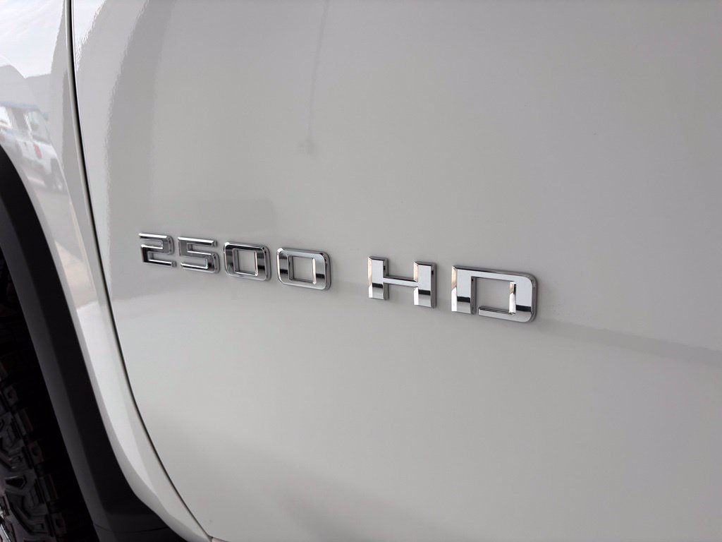 2026 Chevrolet Silverado 2500 HD ZR2 - Photo 28