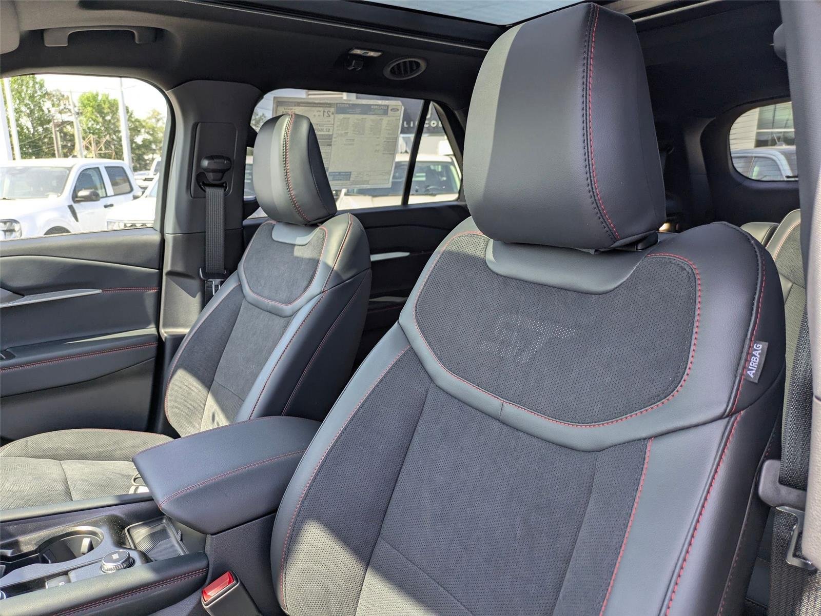 New 2026 Agate Black Metallic Ford ST image 14