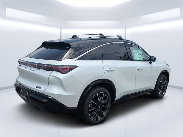 New 2027 2T RAD WHT INFINITI Autograph AWD image 3