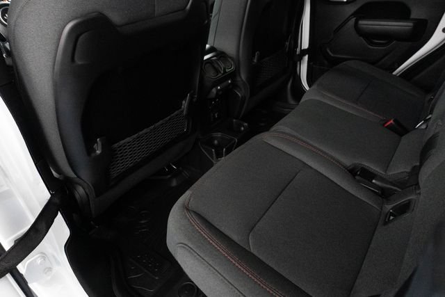 Used 2025 White Jeep Rubicon image 17