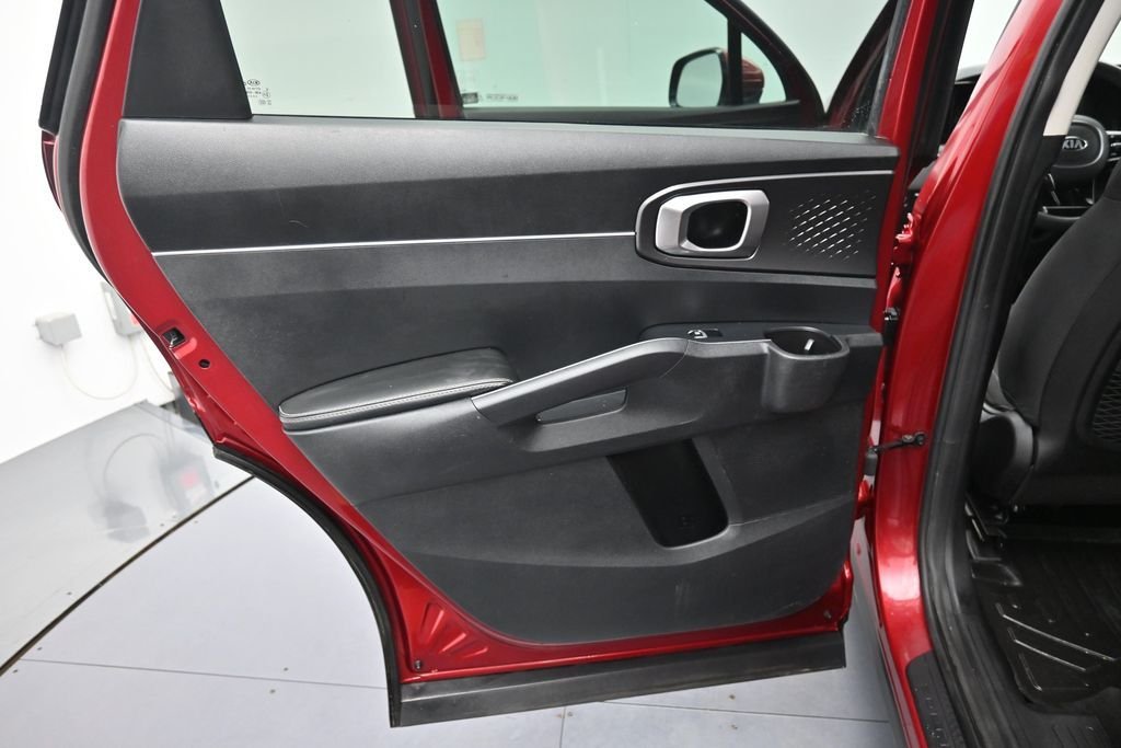 Used 2021 Passion Red Tintcoat Kia LX image 25