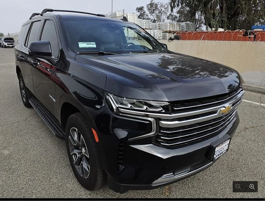 Used 2023 Blue Chevrolet LT image 4