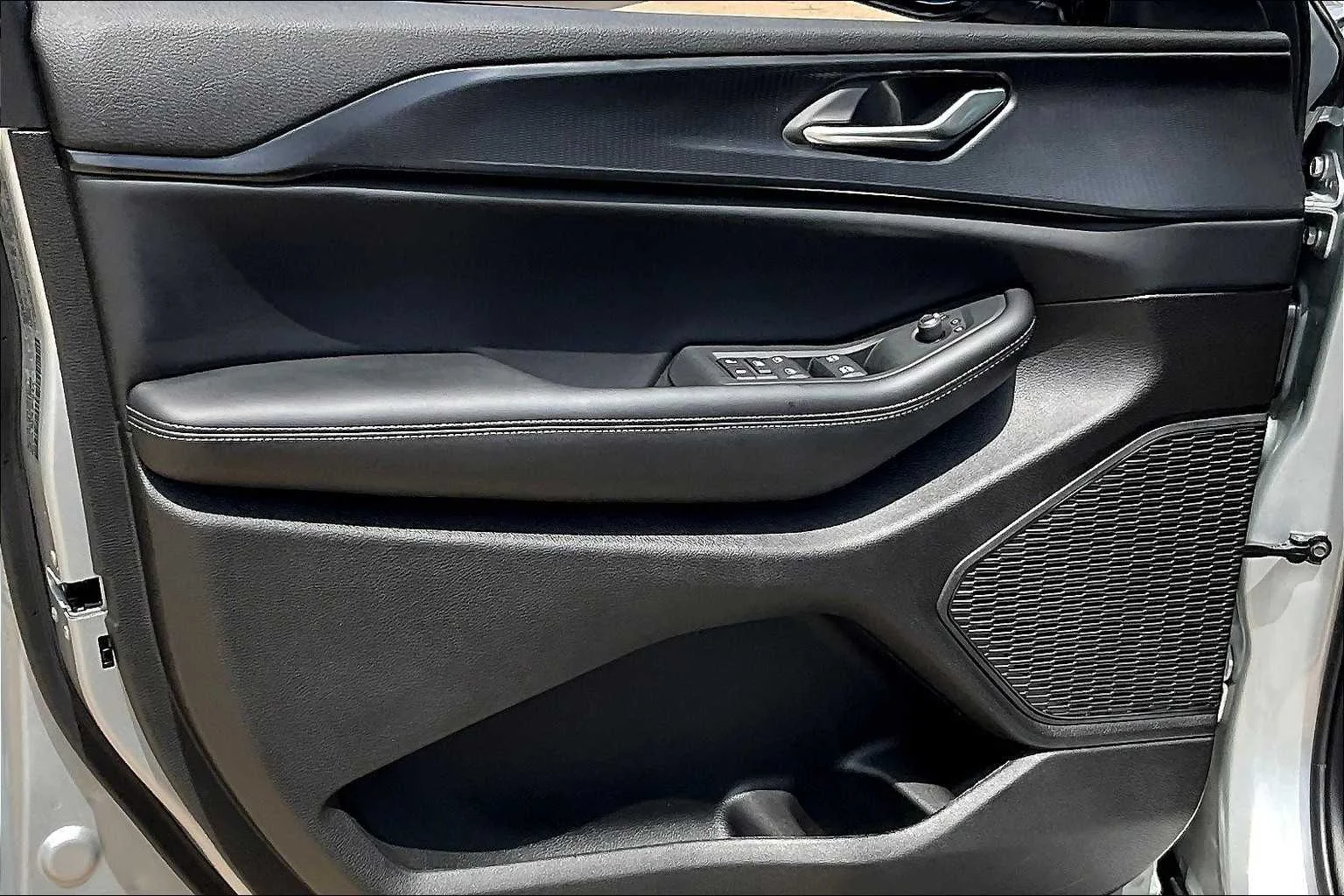 2025 Jeep Grand Cherokee L Altitude - Photo 10