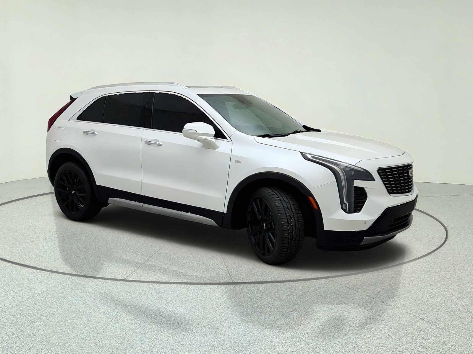 Used 2021 Crystal White Tricoat Cadillac FWD Premium Luxury image 5