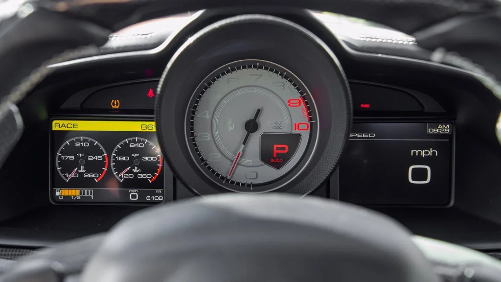 Used 2014 Bianco Avus Ferrari Speciale image 19