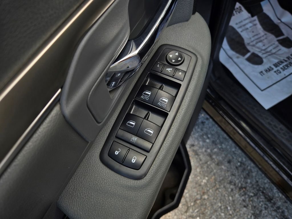 Used 2019 Black Ram Big Horn image 14