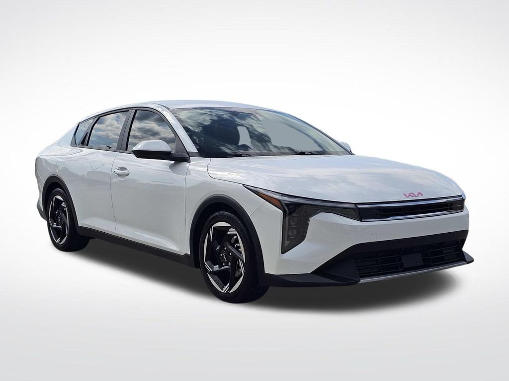Used 2025 White Kia EX image 1