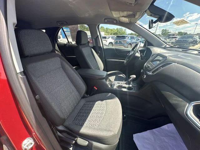 Used 2024 Red Chevrolet LT image 31