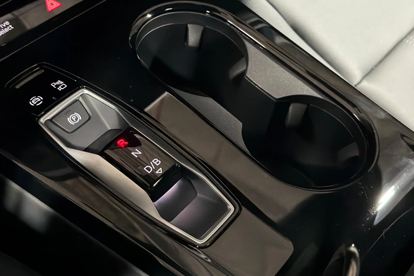 New 2027 Mythos Black Metallic Audi Premium quattro image 21