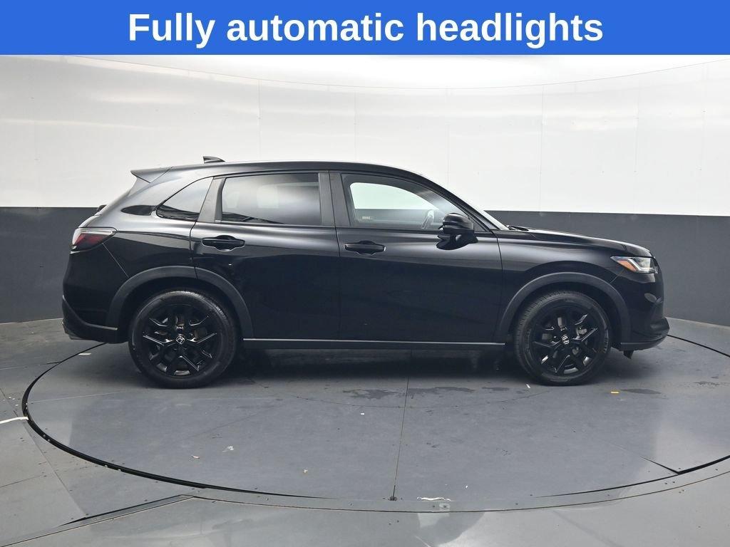 Used 2024  Honda Sport image 3