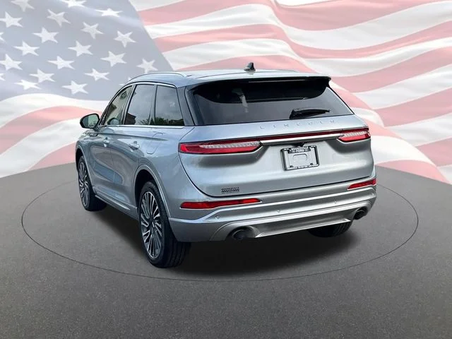 Used 2022 Silver Lincoln Reserve image 5