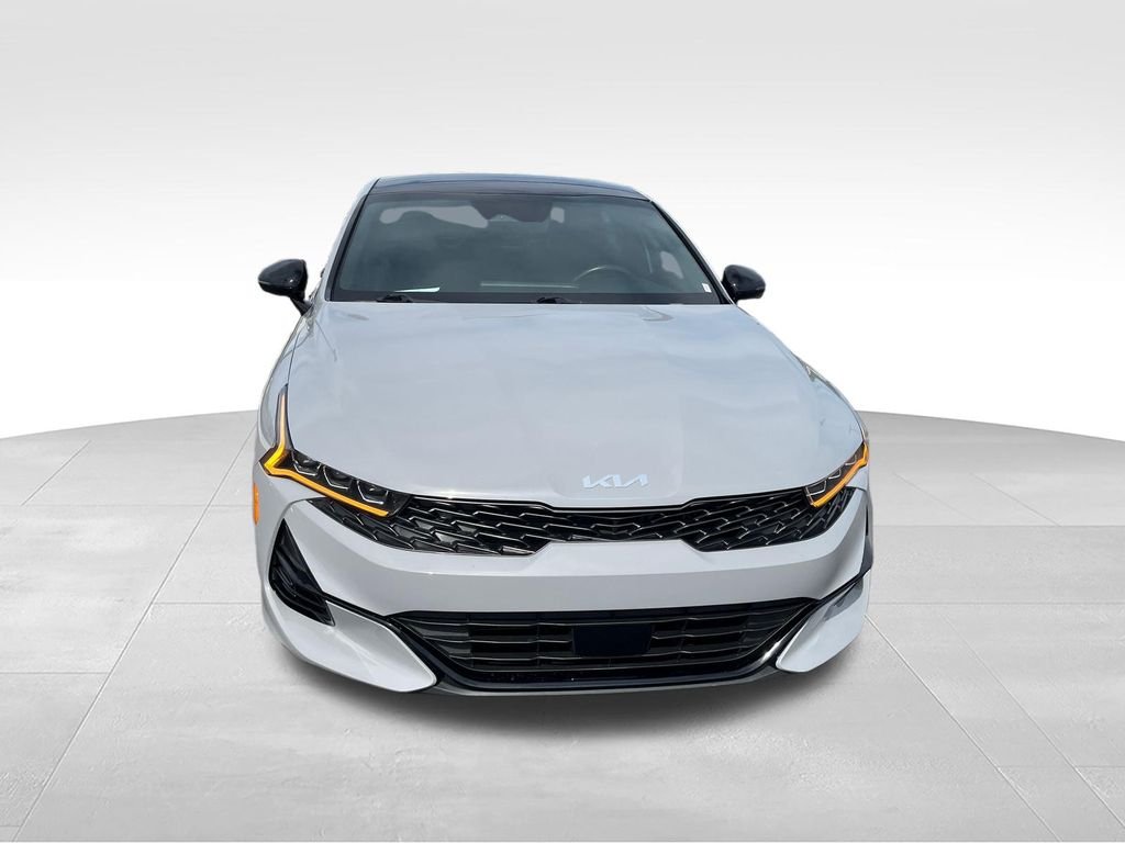 Used 2022 Gray Kia GT-Line image 8