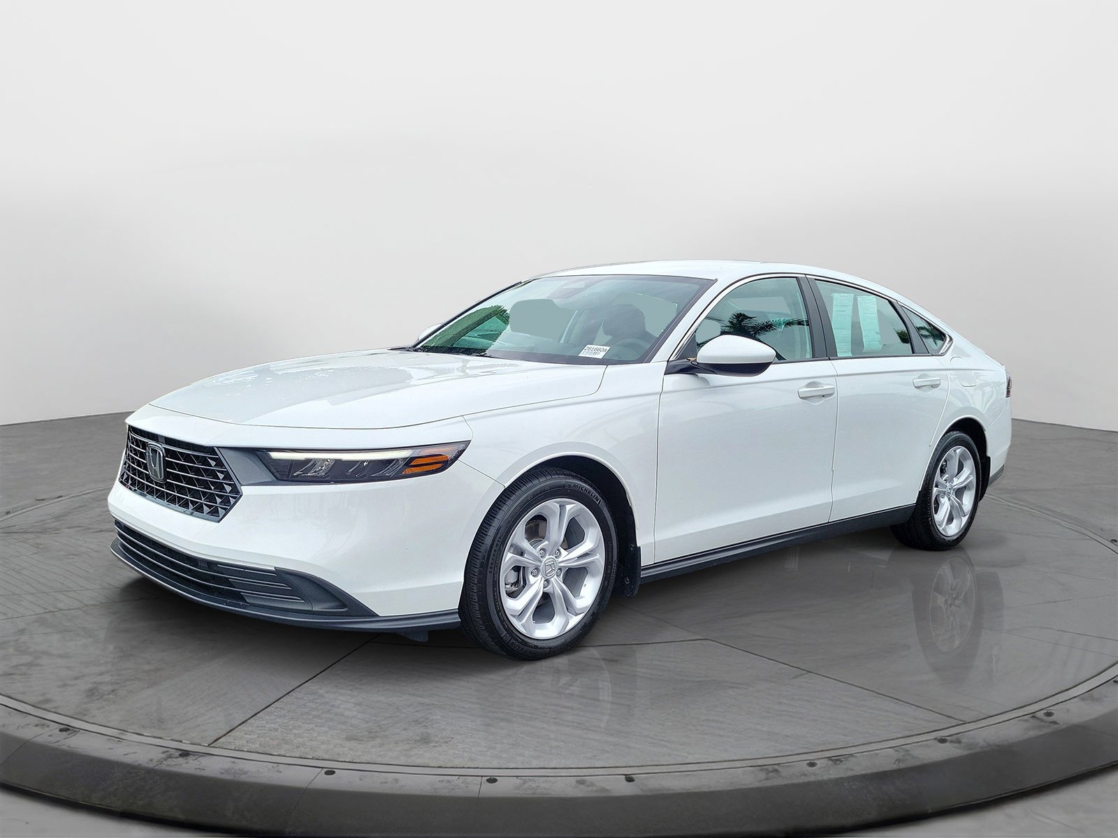 2025 Honda Accord LX - Photo 33