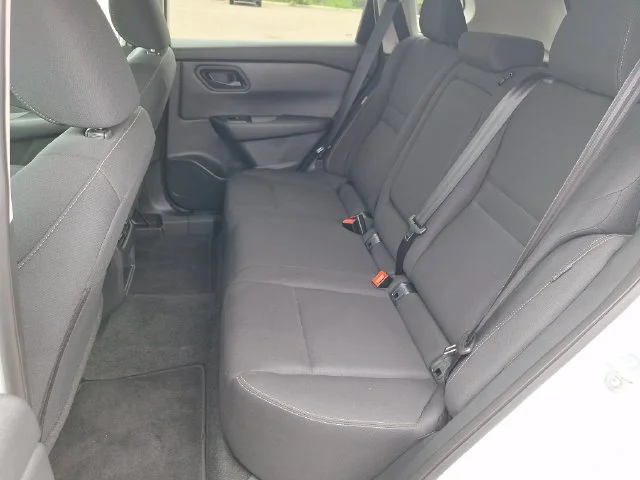 Certified Used 2025 White Nissan S image 25