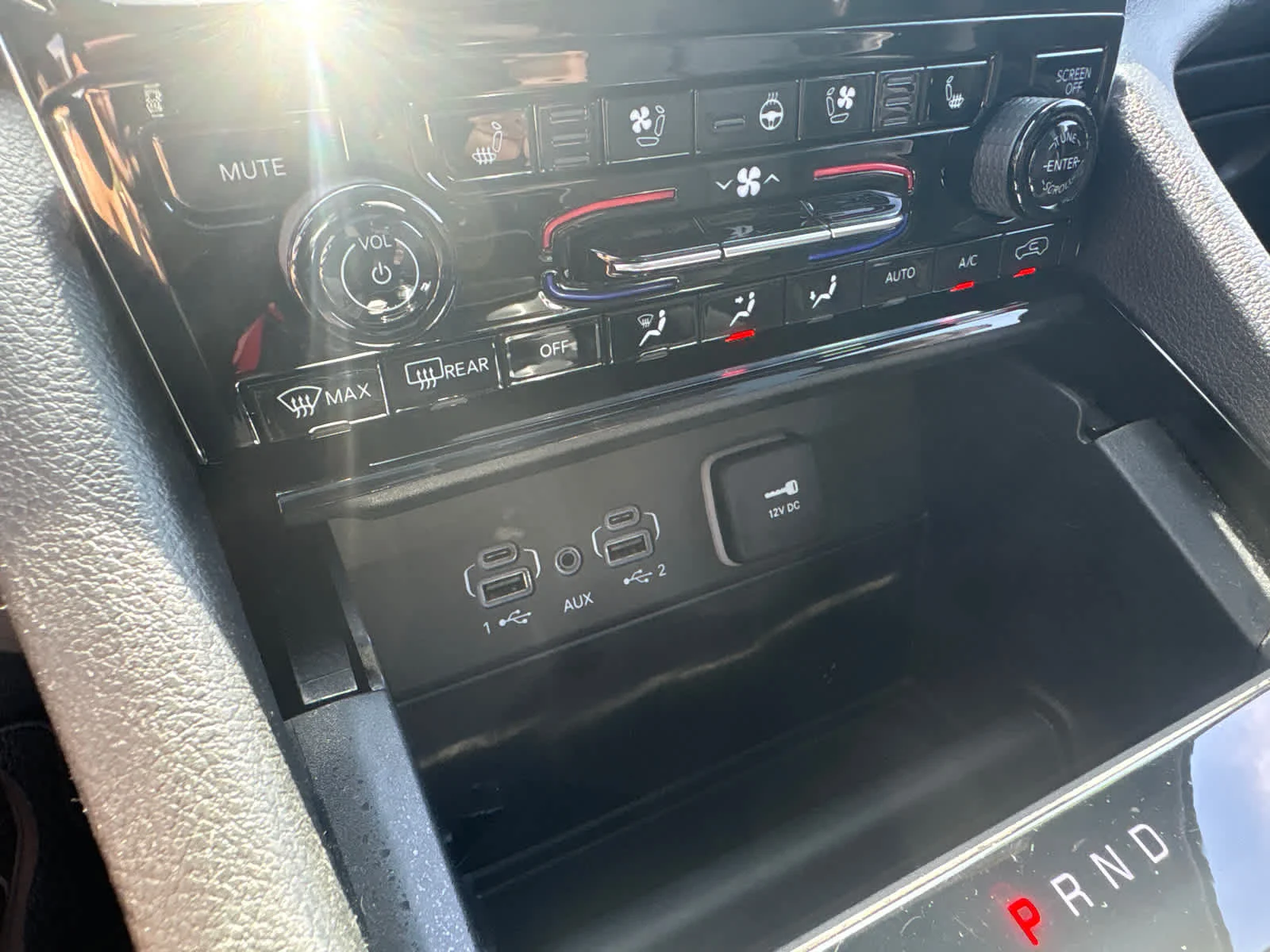 Used 2025 Baltic Gray Metallic Clearcoat Jeep Summit image 27