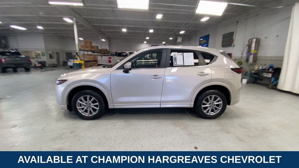 Used 2025 Quartz Metallic Mazda 2.5 S Preferred Package image 6