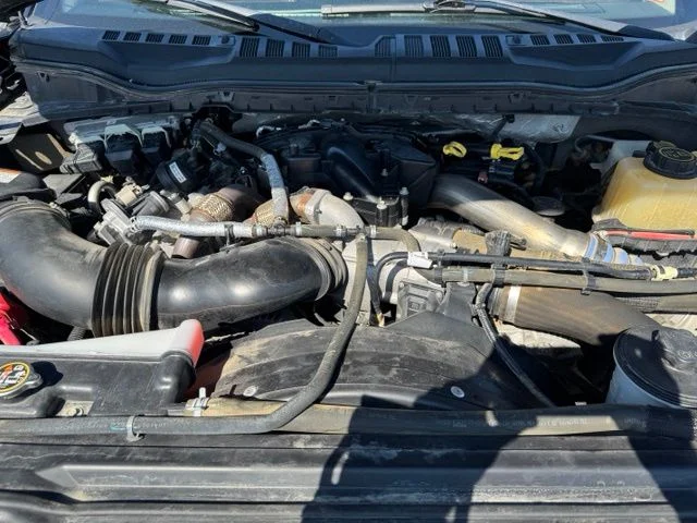 Used 2019 Black Metallic Ford Limited image 9