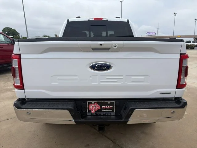 Used 2022 White Ford Lariat image 8