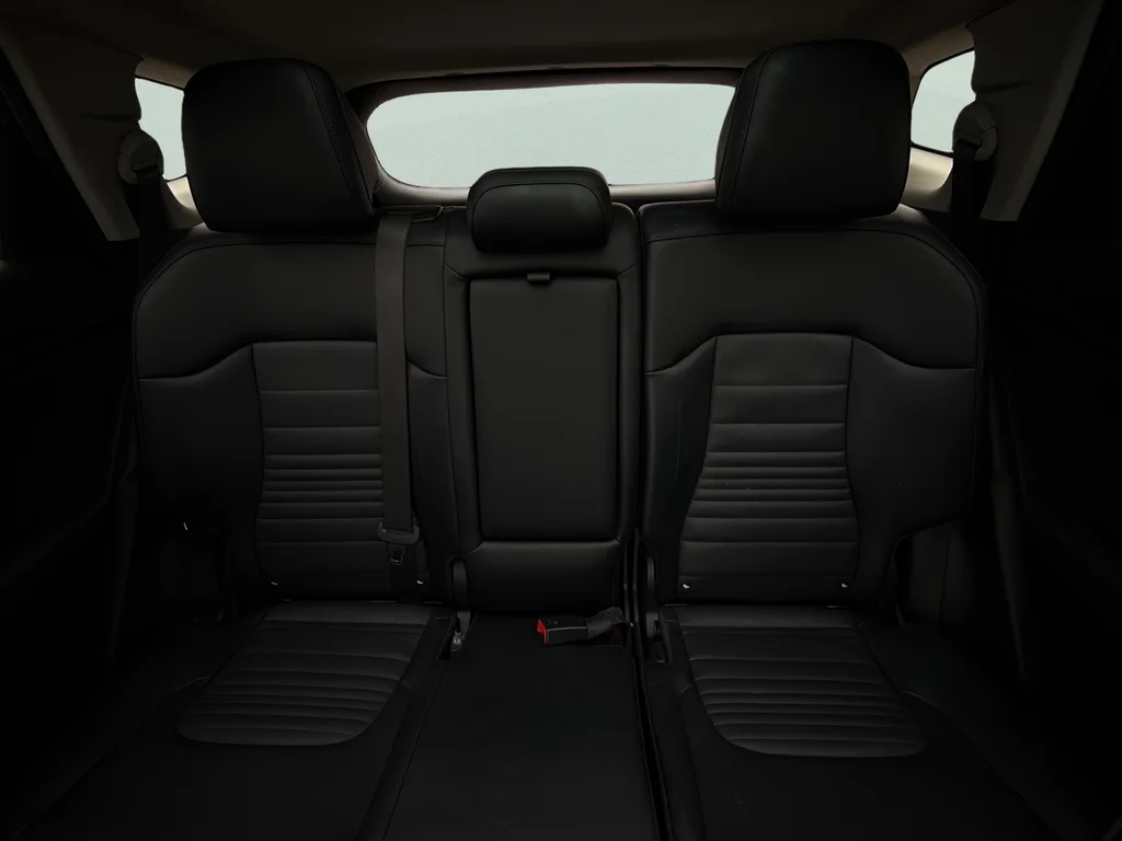 Used 2023 Gravity Gray Kia SX-Prestige image 32