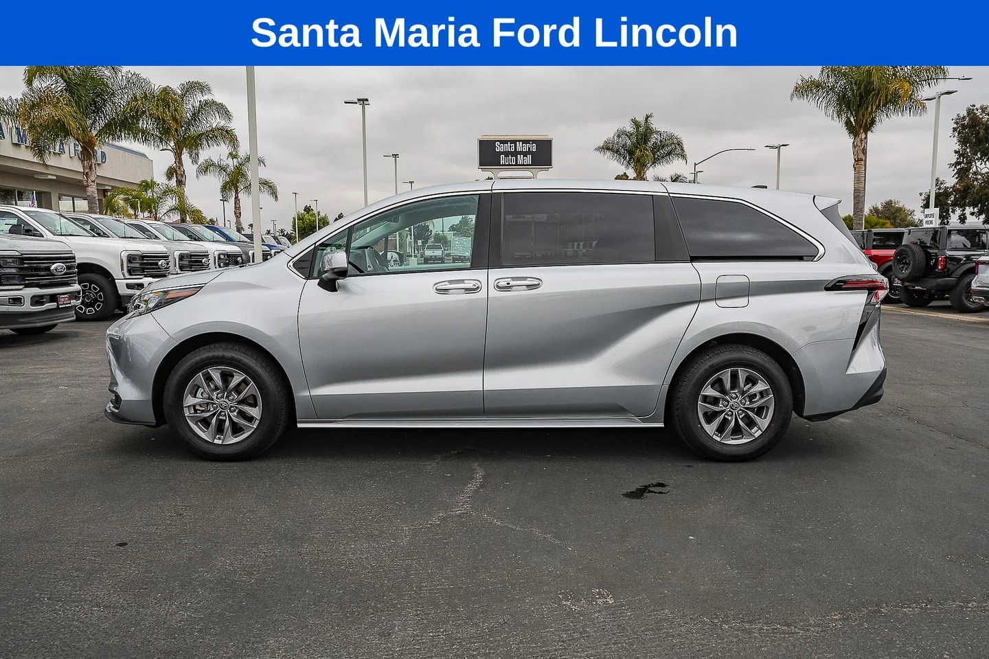 Used 2025 Celestial Silver Metallic Toyota LE image 7