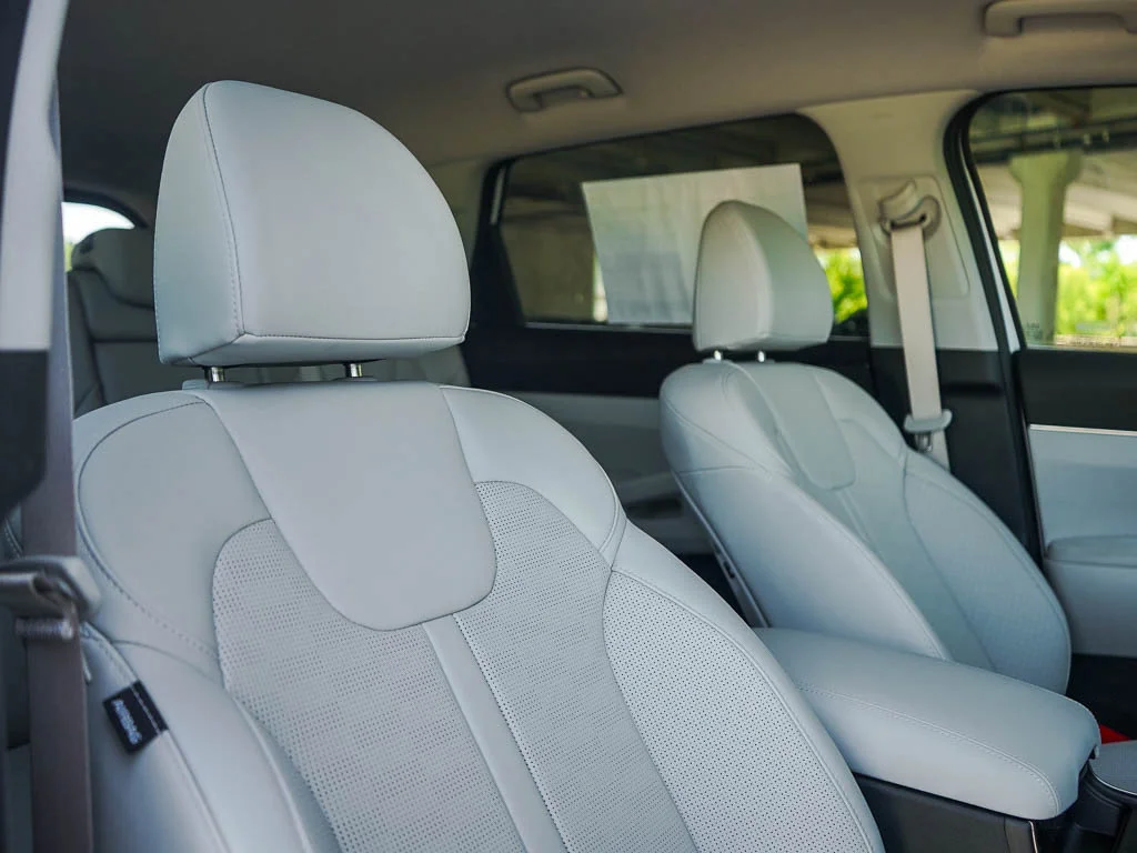 New 2026 Steel Gray Kia EX AWD image 12