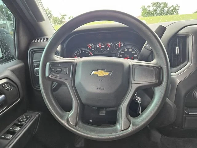 Used 2021 SILVER ICE METALLIC Chevrolet Custom image 14