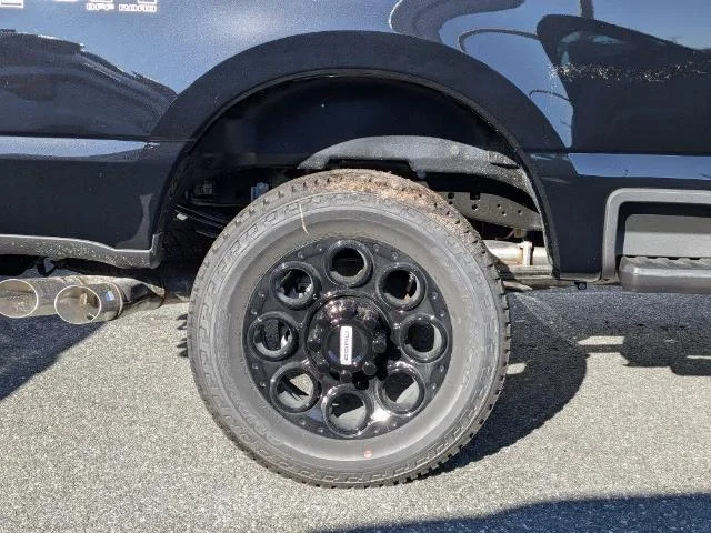 New 2027 Agate Black Metallic Ford F-250® Lariat® image 34