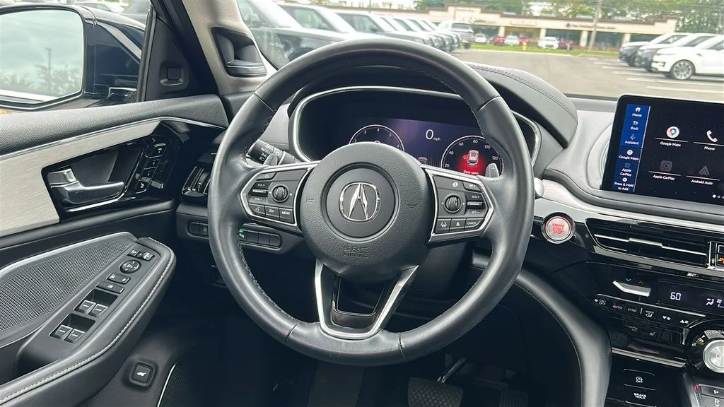 Used 2025  Acura Technology Package image 26