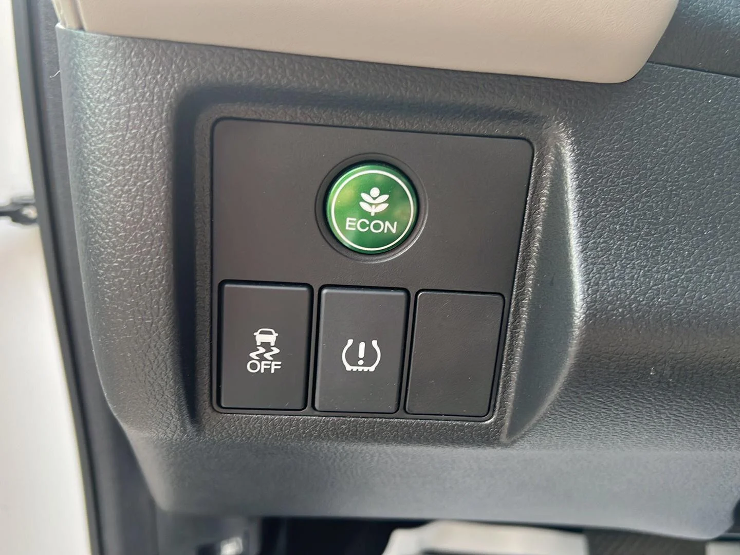 Used 2018 White Orchid Pearl Honda EX-L Navi image 8