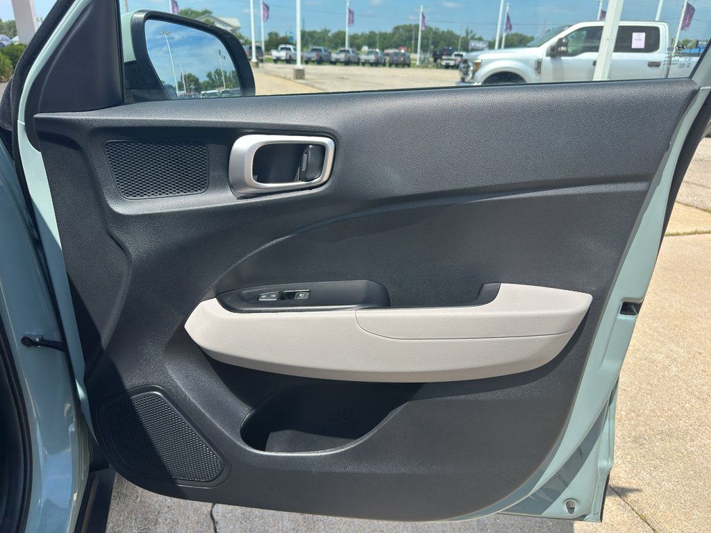 Used 2025 Mirage Green Hyundai SEL image 27