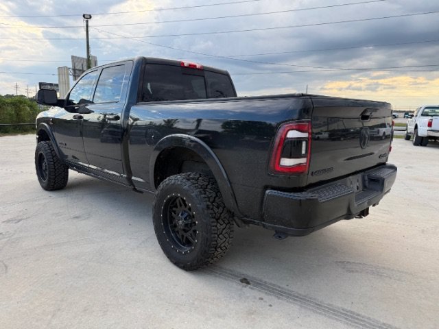 Used 2019 Diamond Black Crystal Pearlcoat Ram Laramie image 3