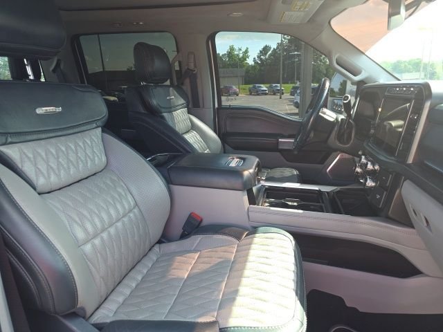 Used 2024 White Ford Limited image 12