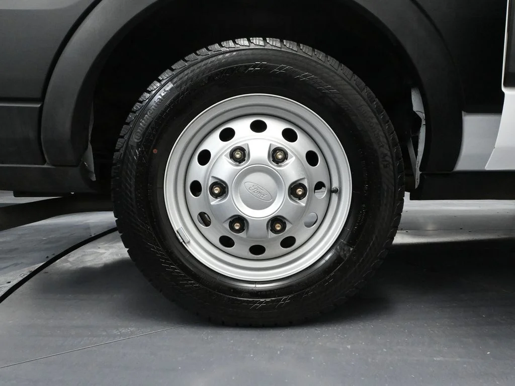 Used 2023 White Ford XL image 15