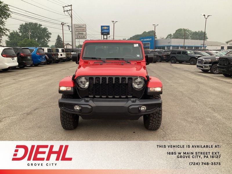 Used 2023 Red Jeep Willys image 2