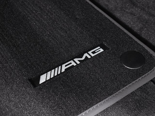 2025 Mercedes-Benz GLS AMG GLS 63 - Photo 107