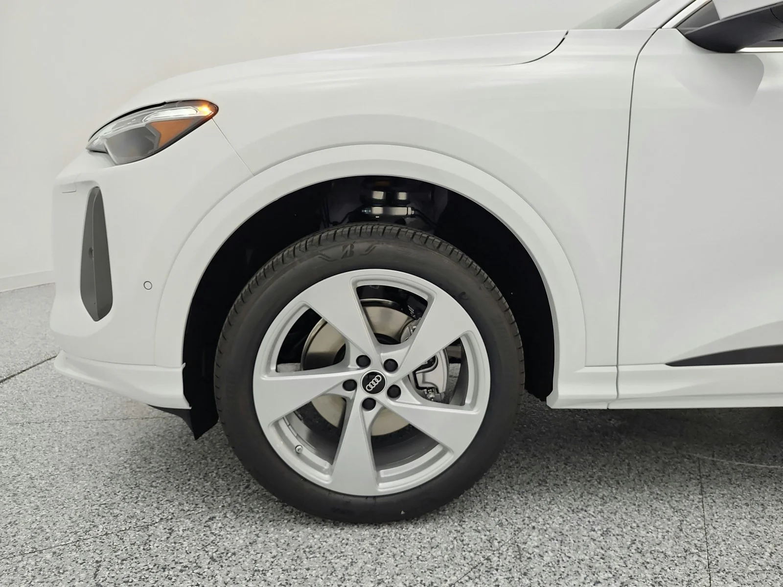 New 2026 Arkona White Audi Premium Plus 2.0 TFSI quattro image 13