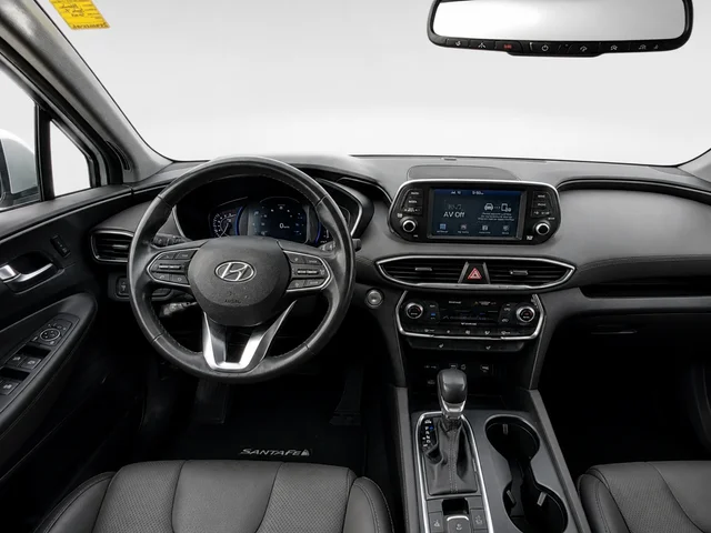 Used 2019 Silver Hyundai Limited image 13