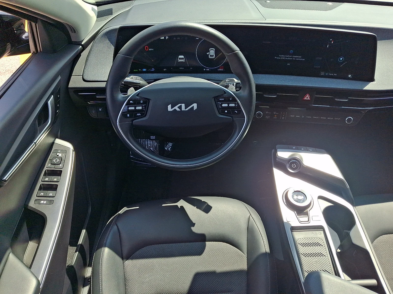 Certified Used 2024 Blue Kia Light image 11