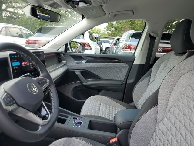 New 2026 White Volkswagen 2.0T S image 23