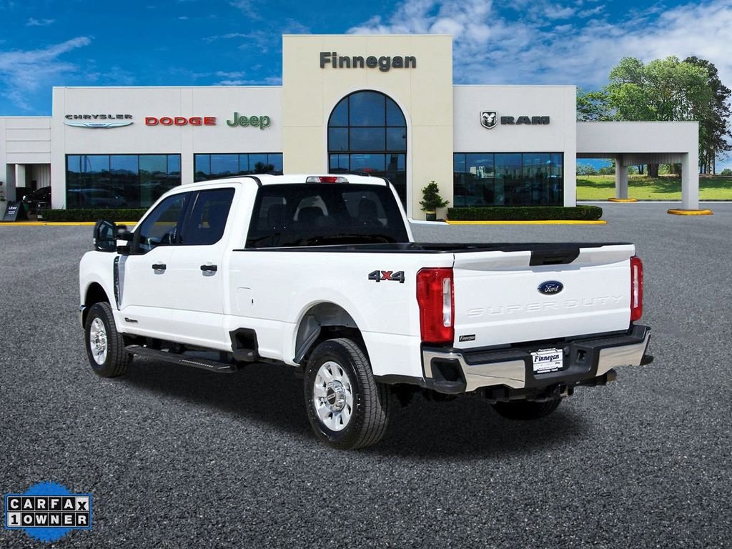 Used 2024 White Ford XLT image 5